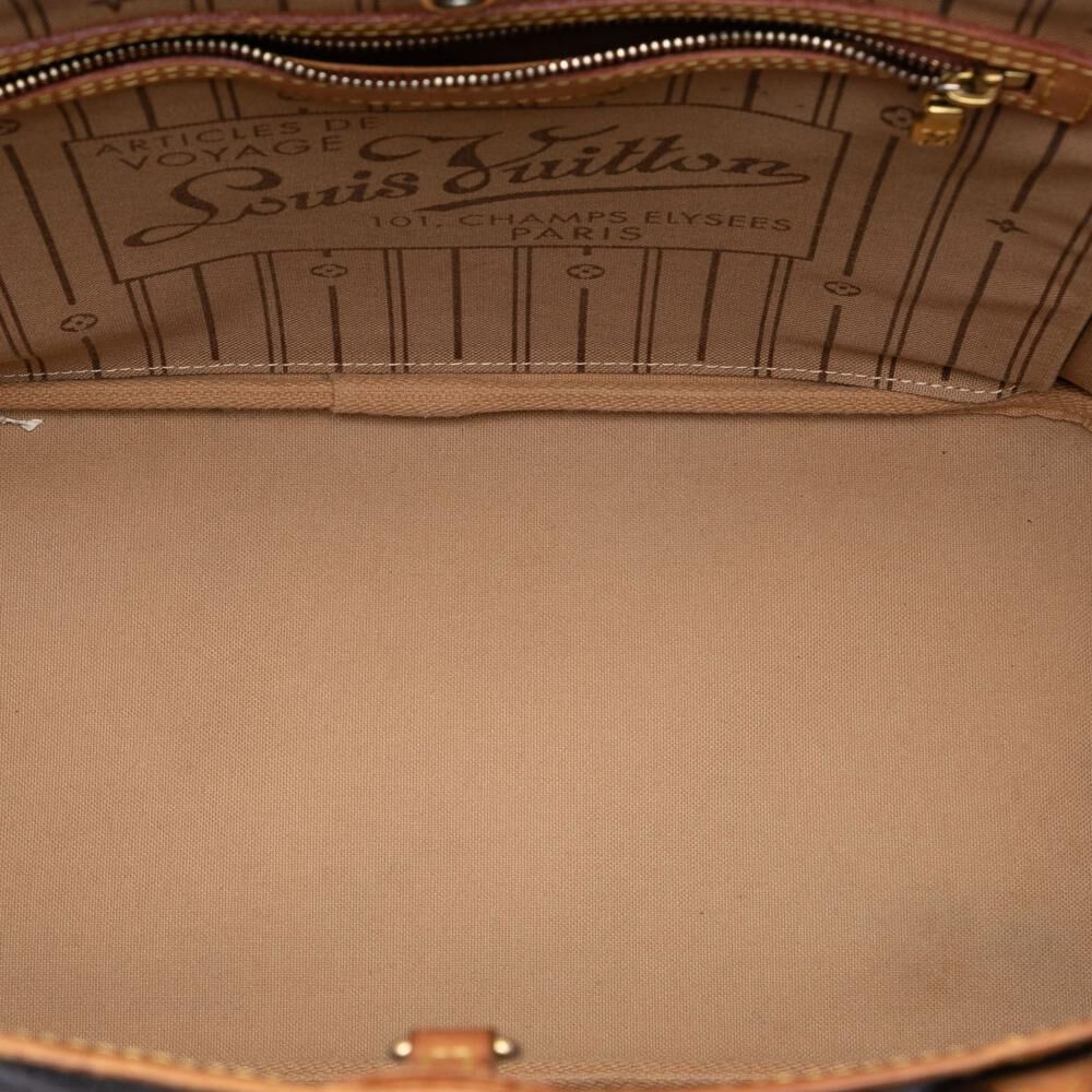 Louis Vuitton Neverfull