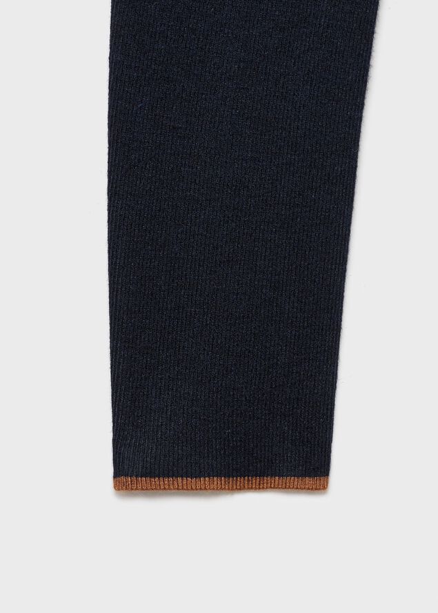 Perkins-neck sweater with button