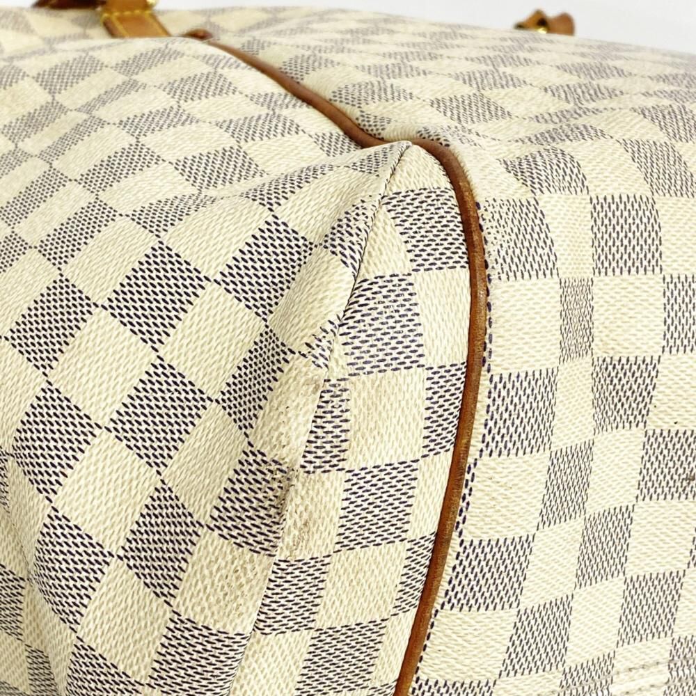 Louis Vuitton Totally