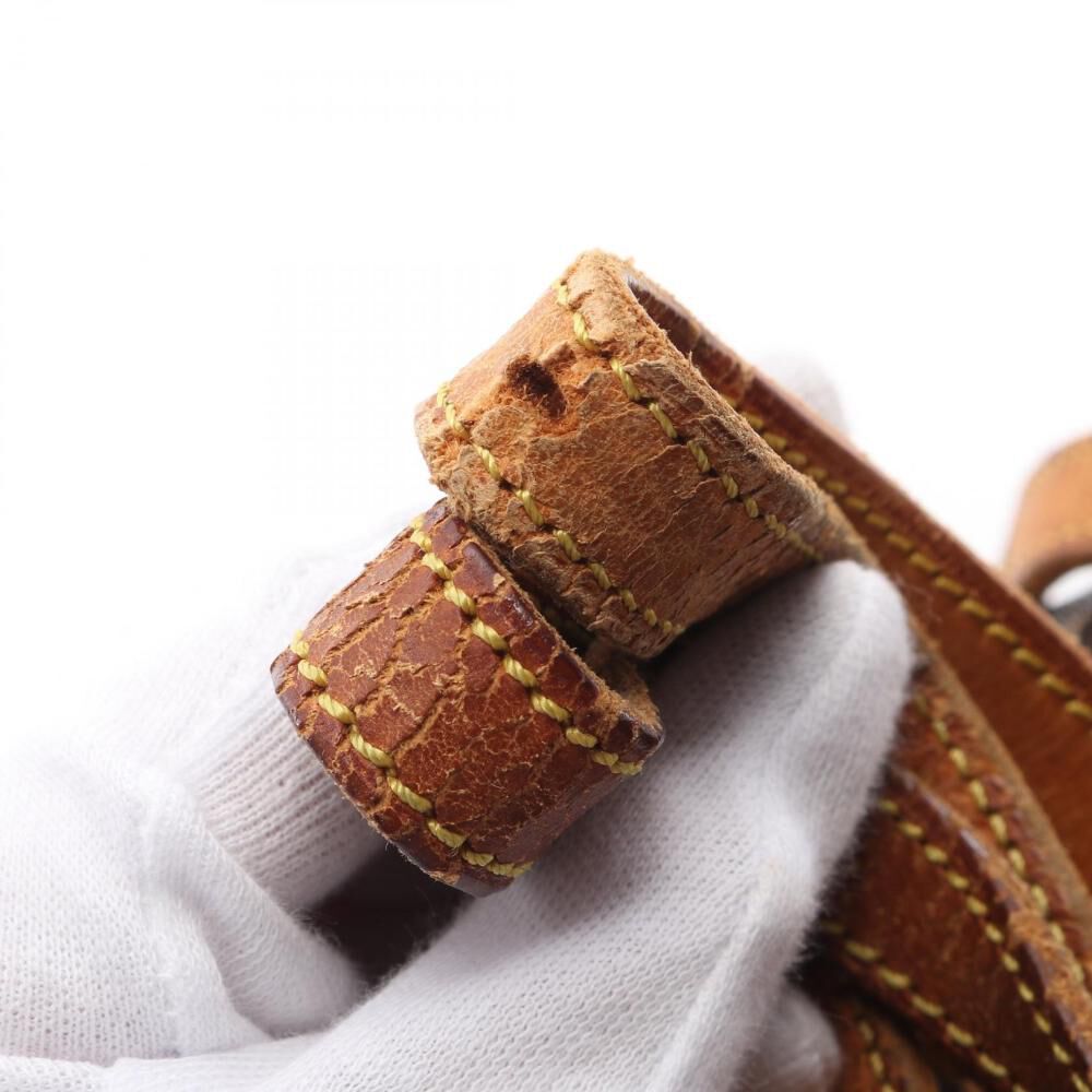 Louis Vuitton Jeune Fille