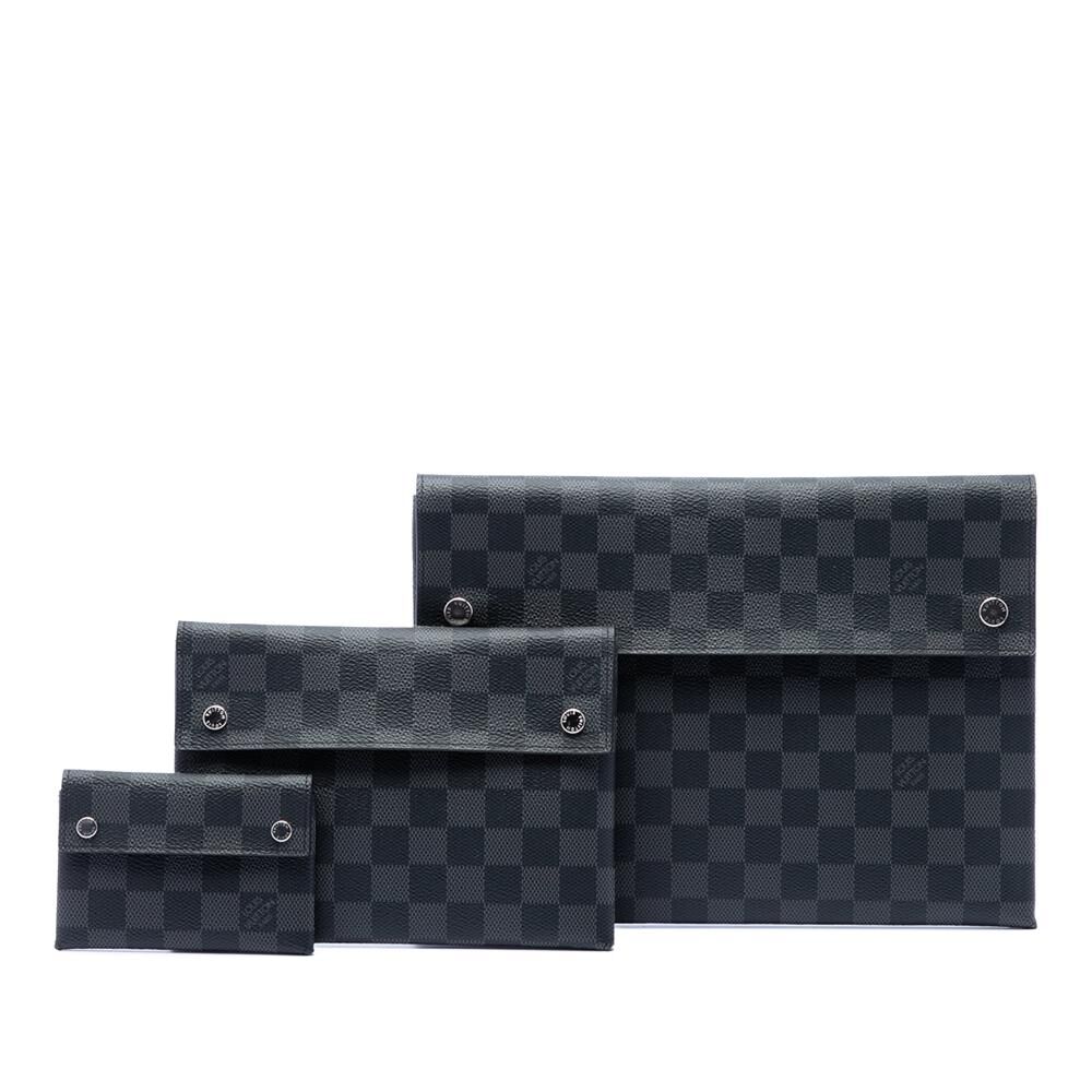 Louis Vuitton Clutch