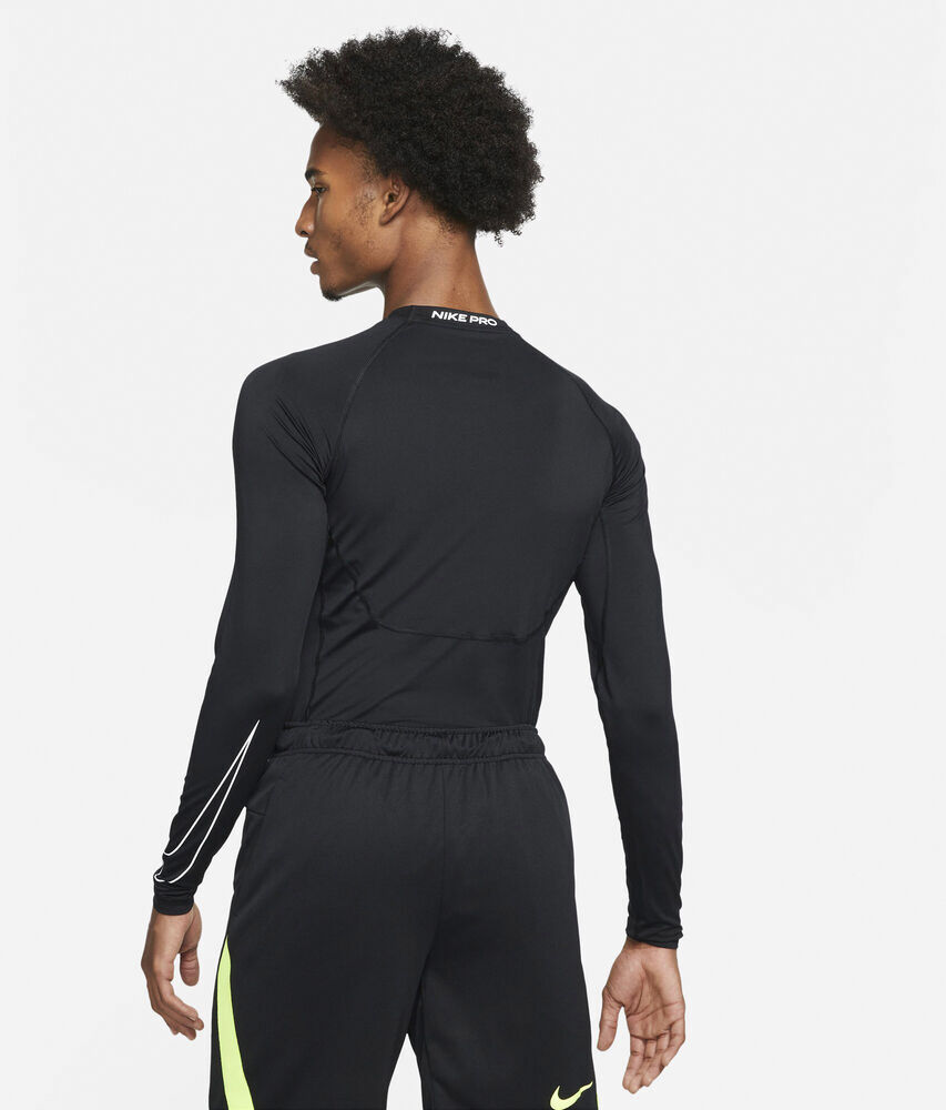 Pro Dri-FIT Tight Fit tr&aelig;ningstr&oslash;je