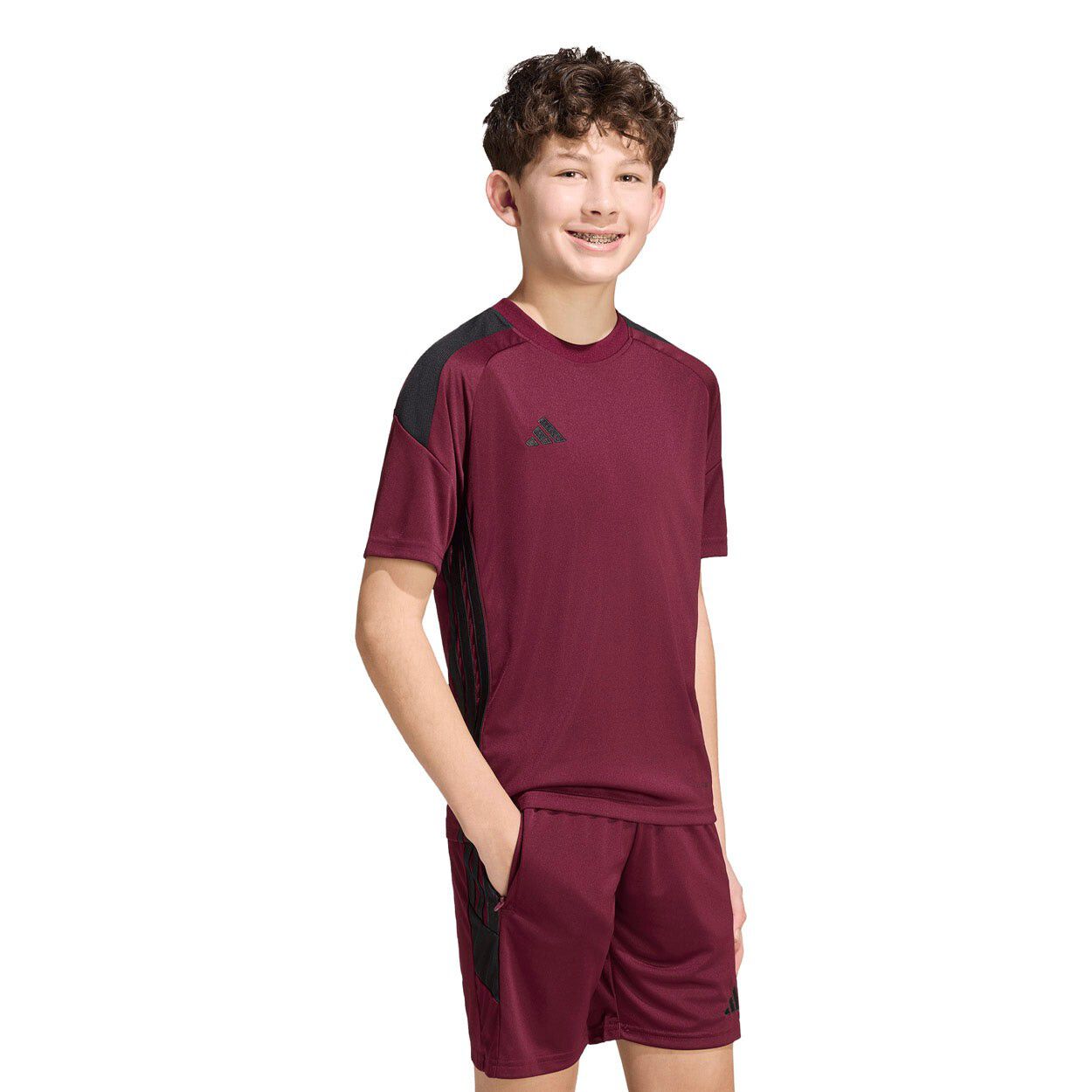 Tiro 26 Essentials T-shirt