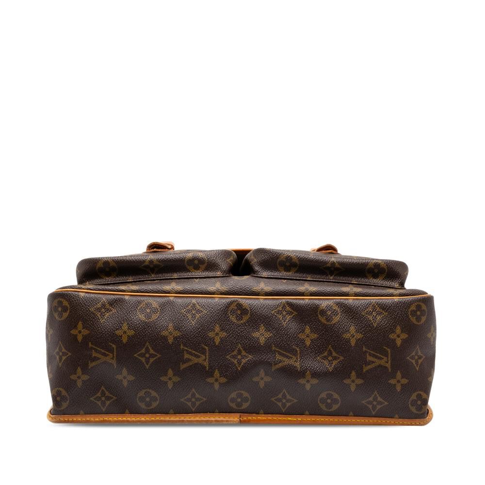Louis Vuitton Gibeciere