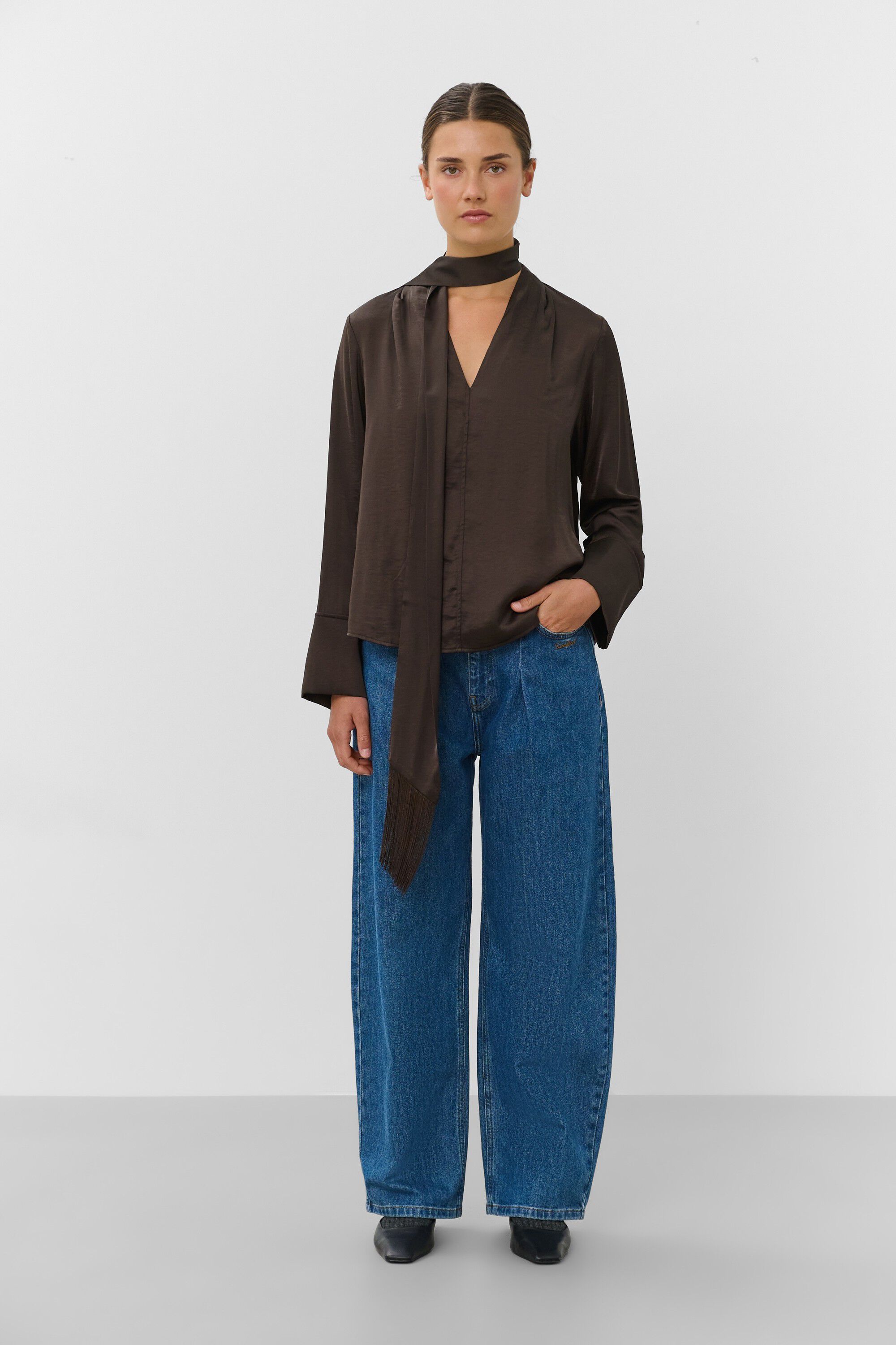 SLVerona V-Neck Blouse