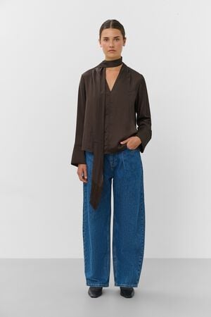SLVerona V-Neck Blouse