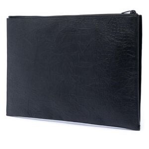 Yves Saint Laurent Clutch