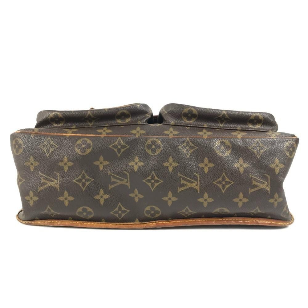 Louis Vuitton Gibeciere