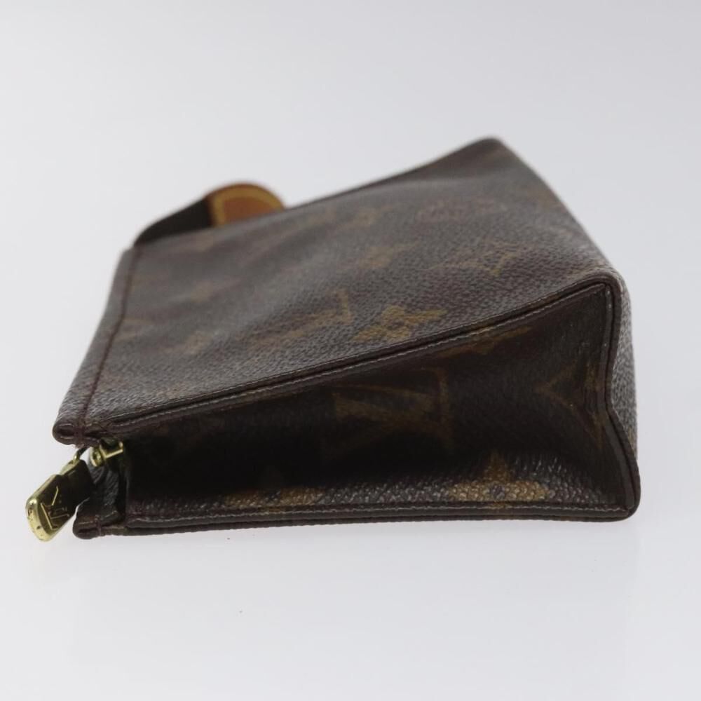 Louis Vuitton Poche Toilette
