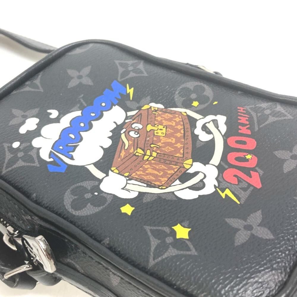 Louis Vuitton Shoulder Bags