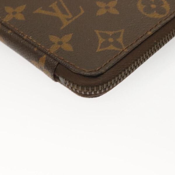 Louis Vuitton Pouch