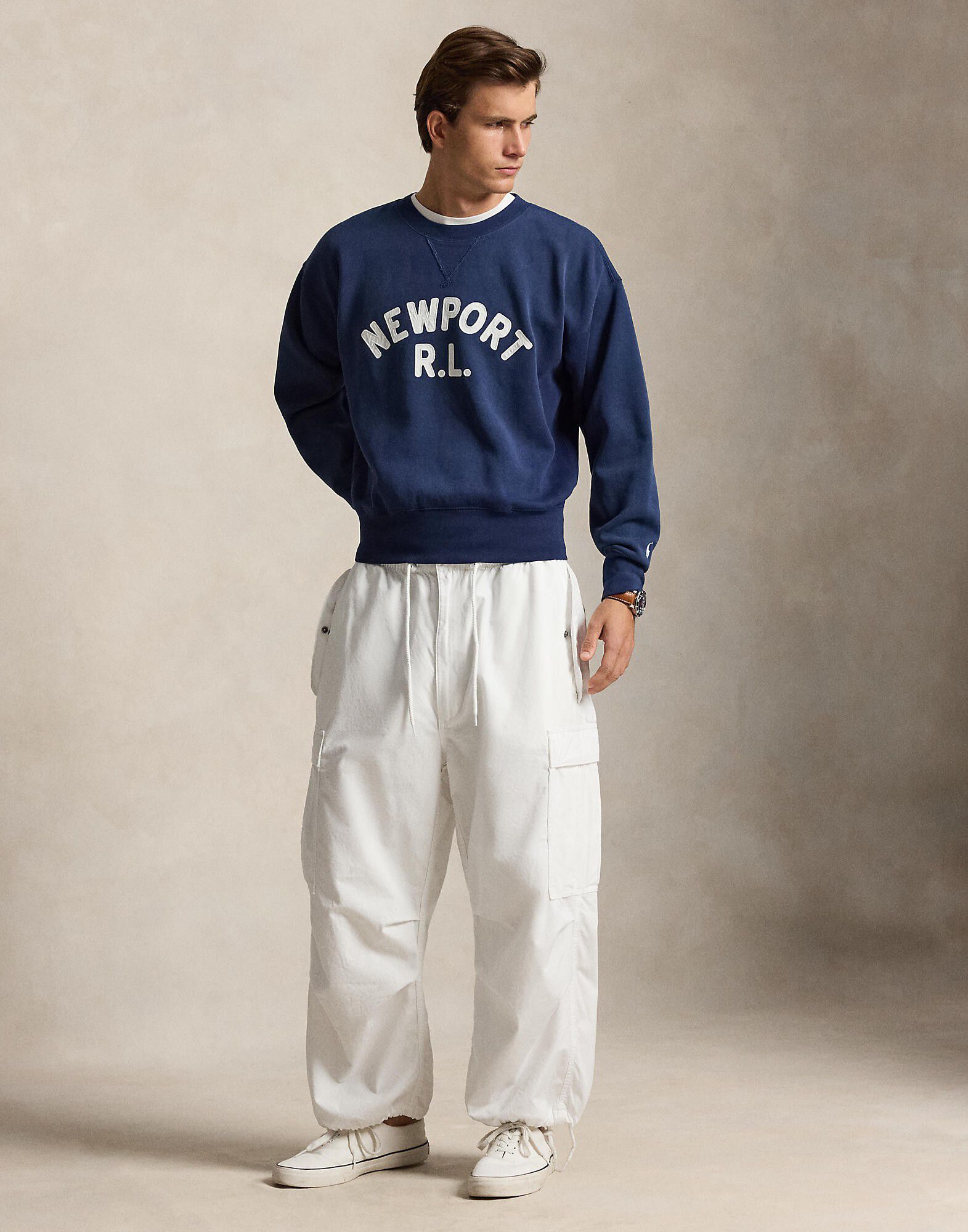 Vintage Fit Fleece Graphic Sweatshirt