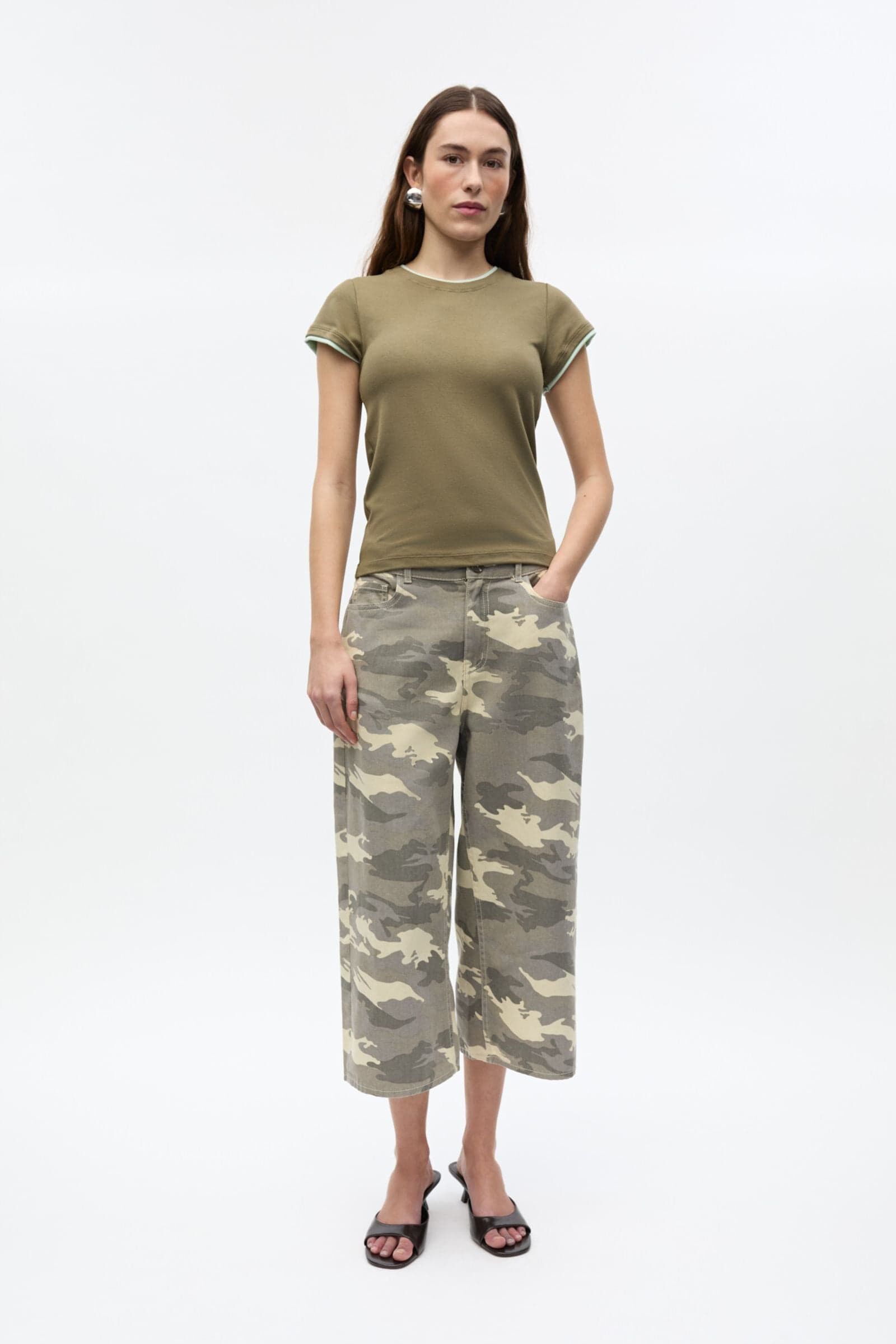 ENELLA O-N TOP 7507