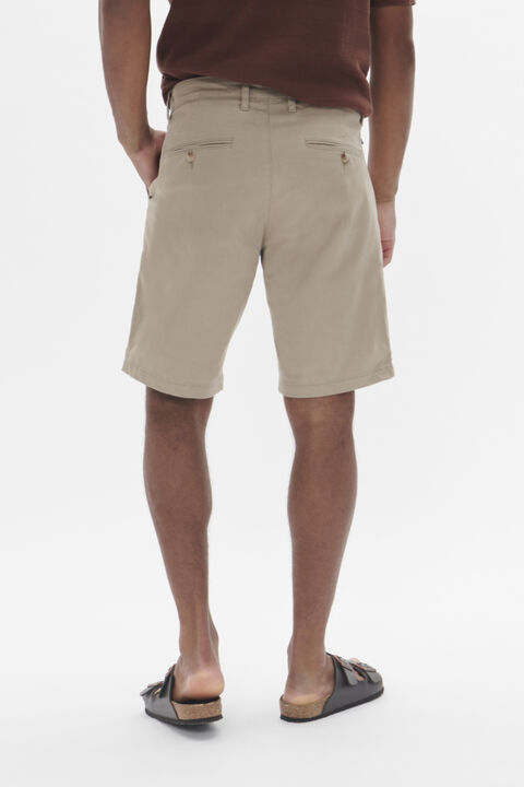 MAthomas Short
