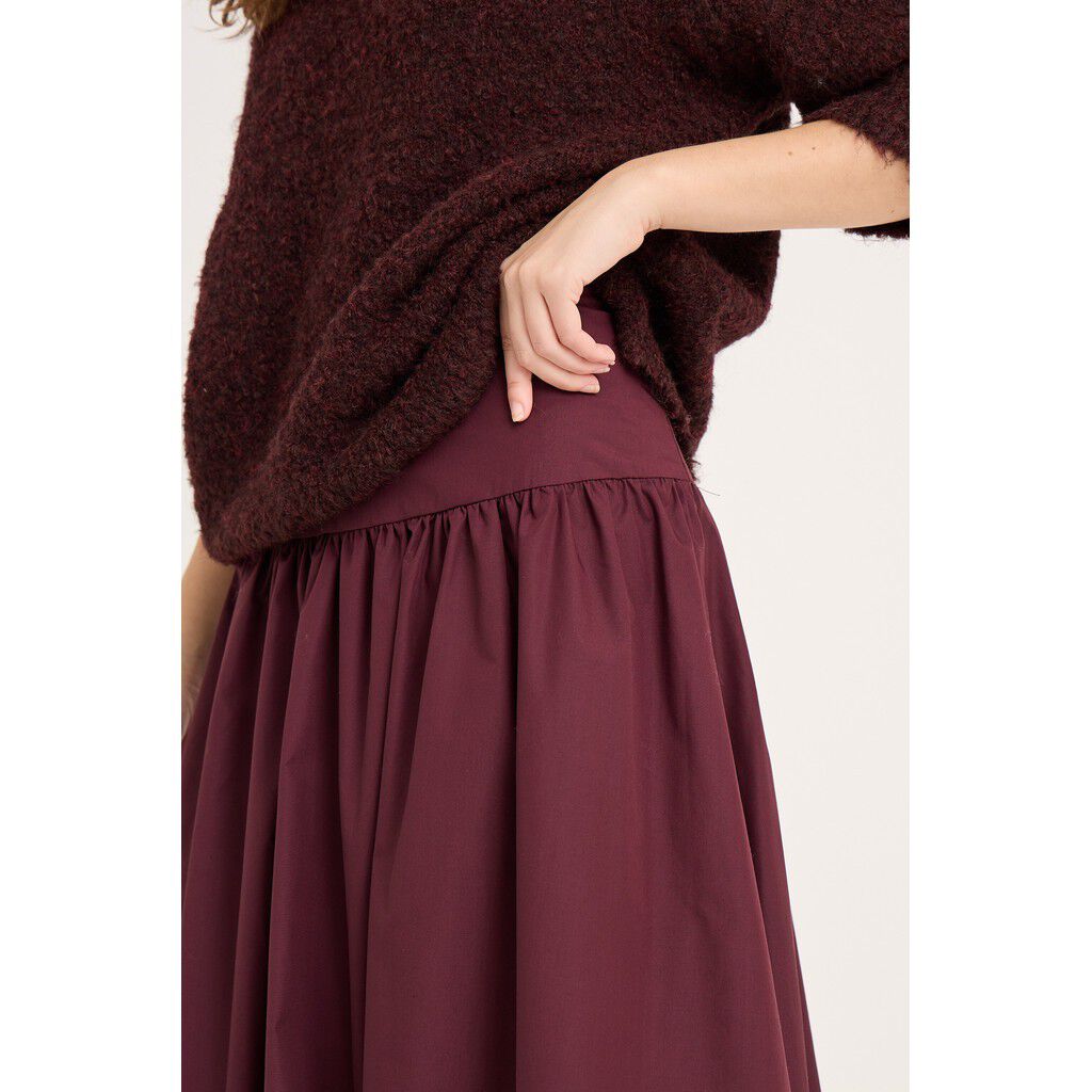 Fia Long Baloon Skirt