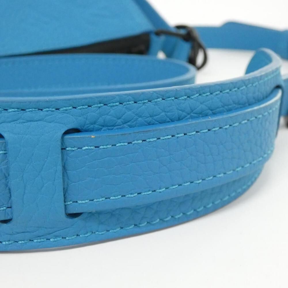 Louis Vuitton Messenger