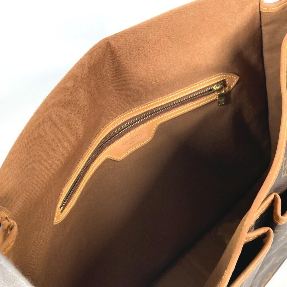 Louis Vuitton Messenger