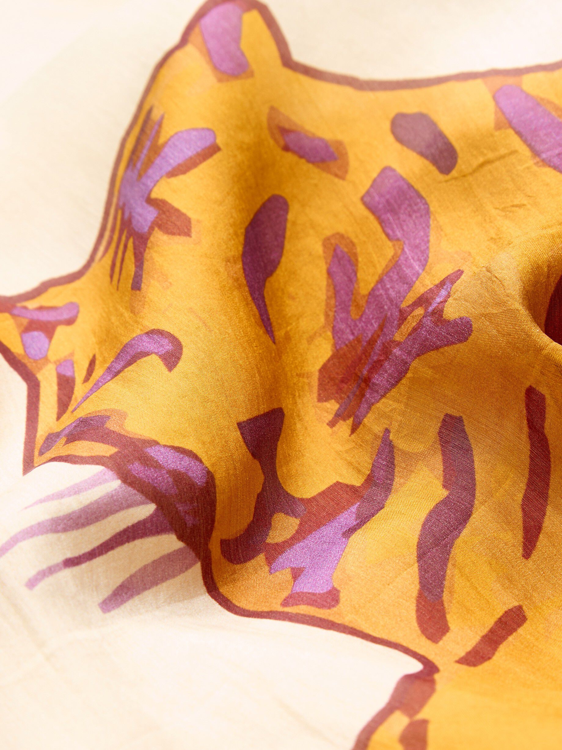 Tigarea Tabby Sia Scarf