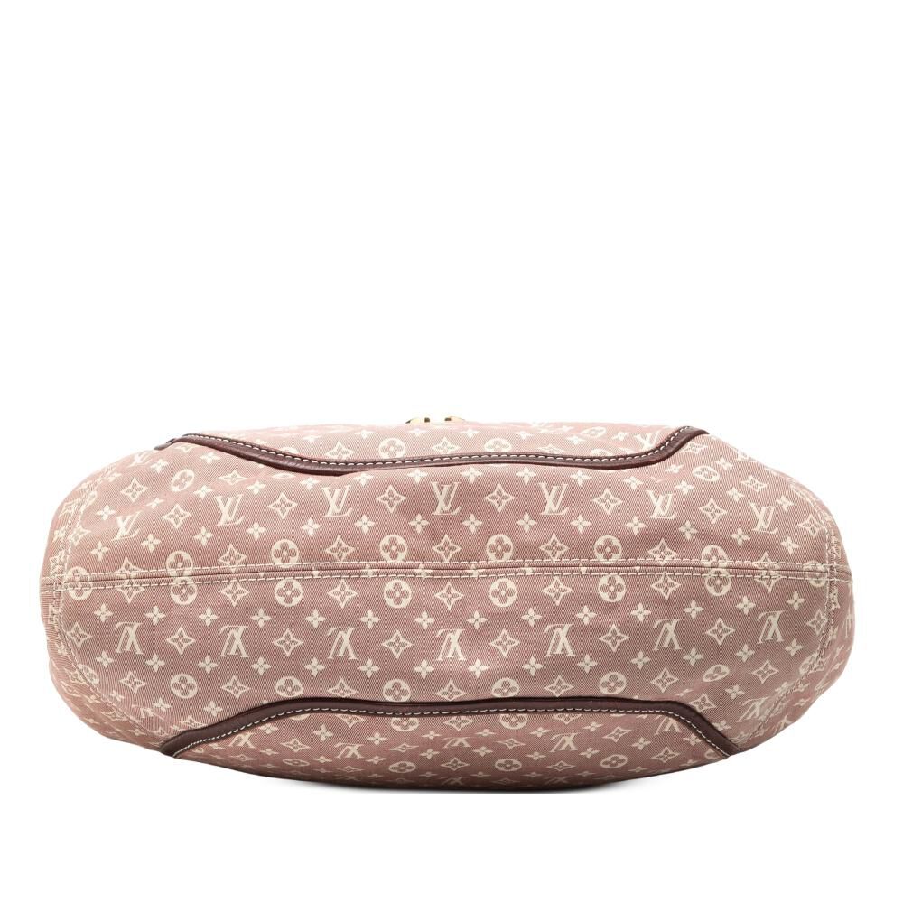 Louis Vuitton Romance