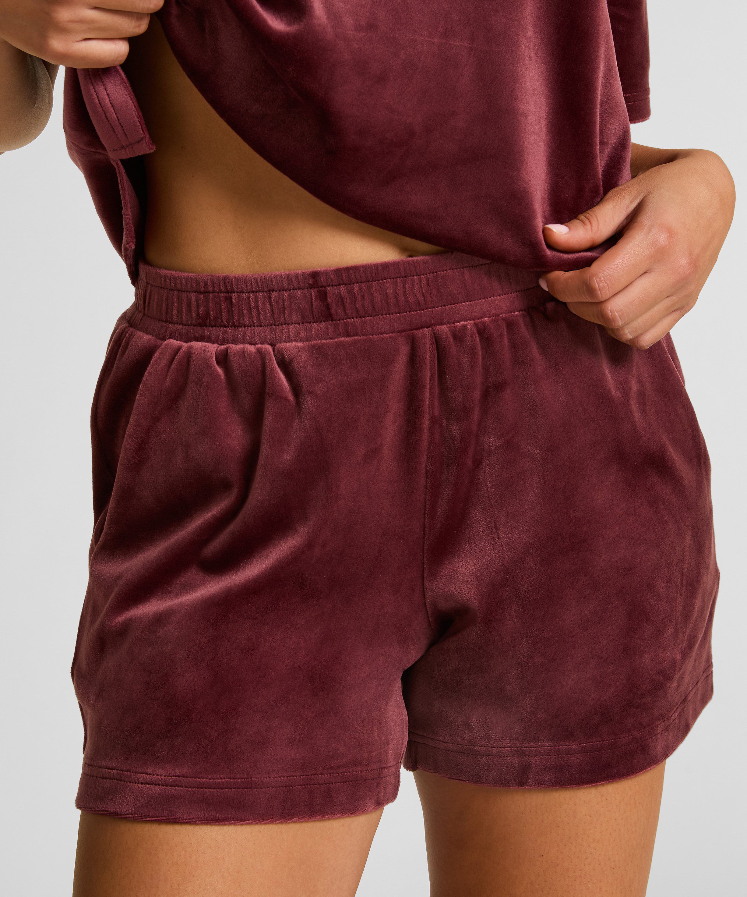 Velvet Pocket shorts