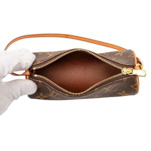 Louis Vuitton Papillon