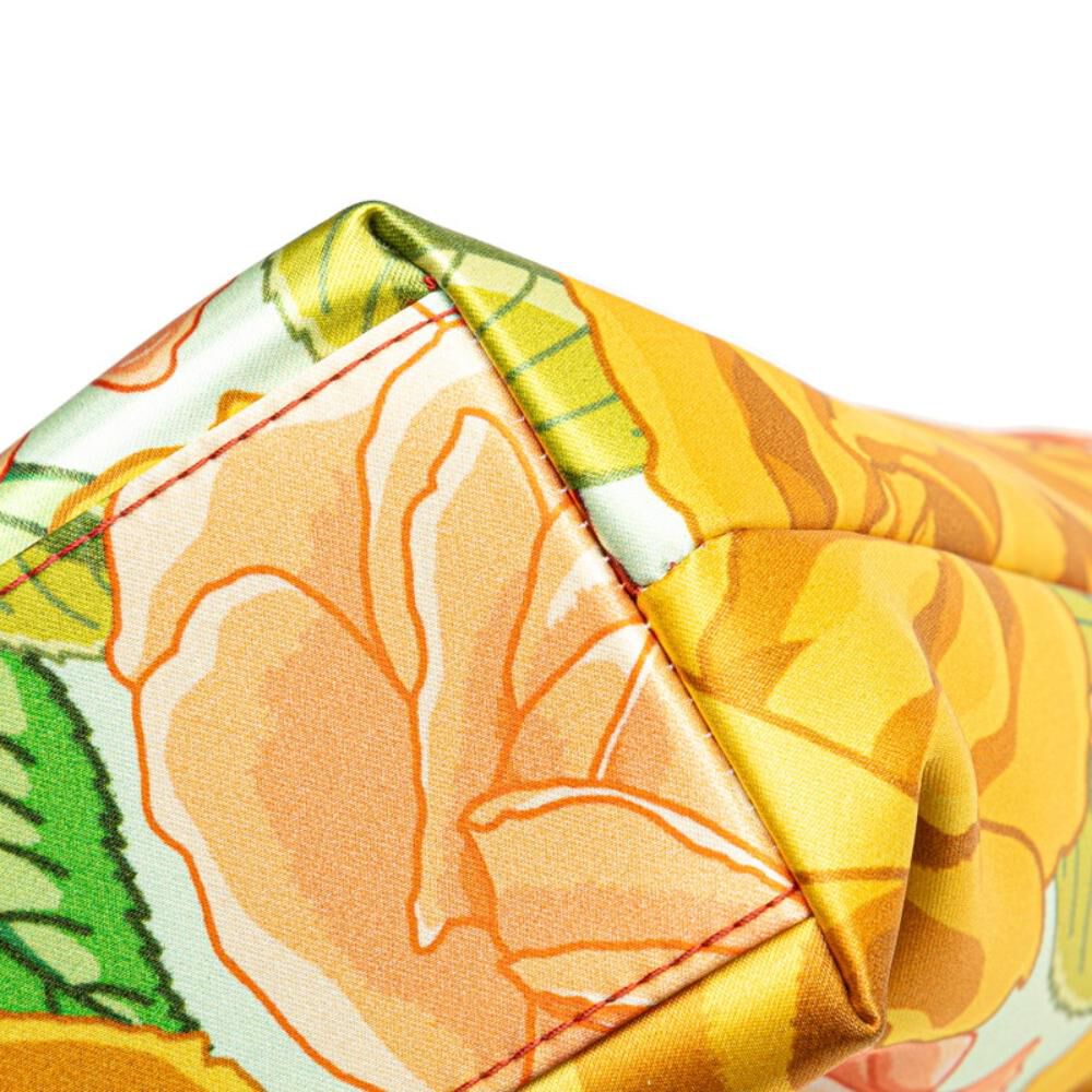 Yves Saint Laurent Shoulder Bag