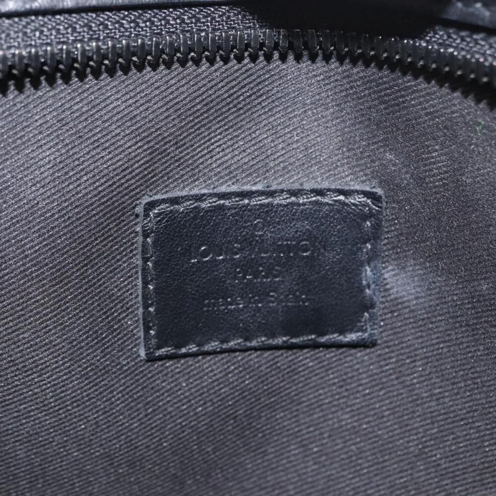 Louis Vuitton Messenger