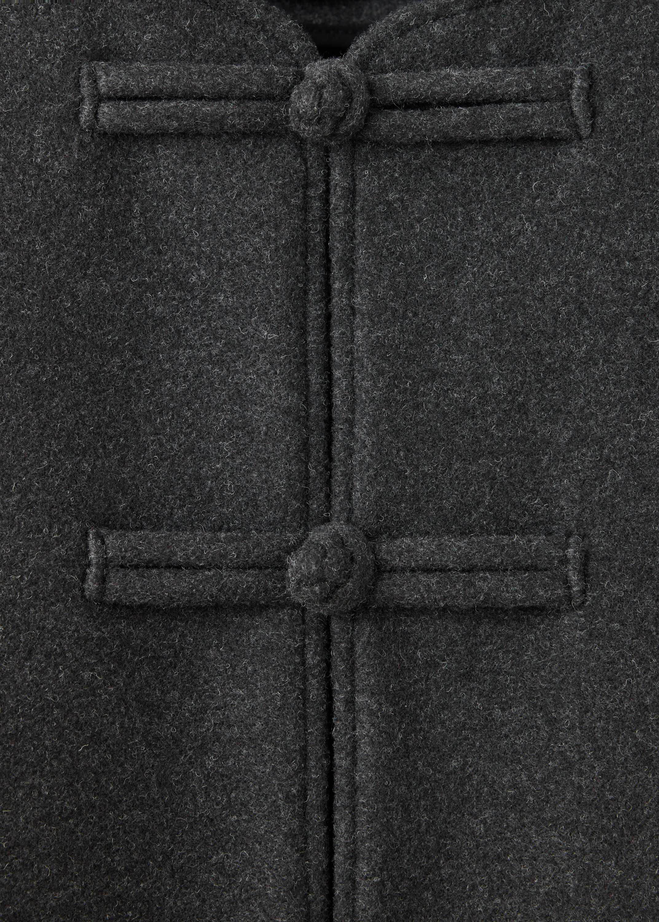 Straight-cut jacket with toggle clo
