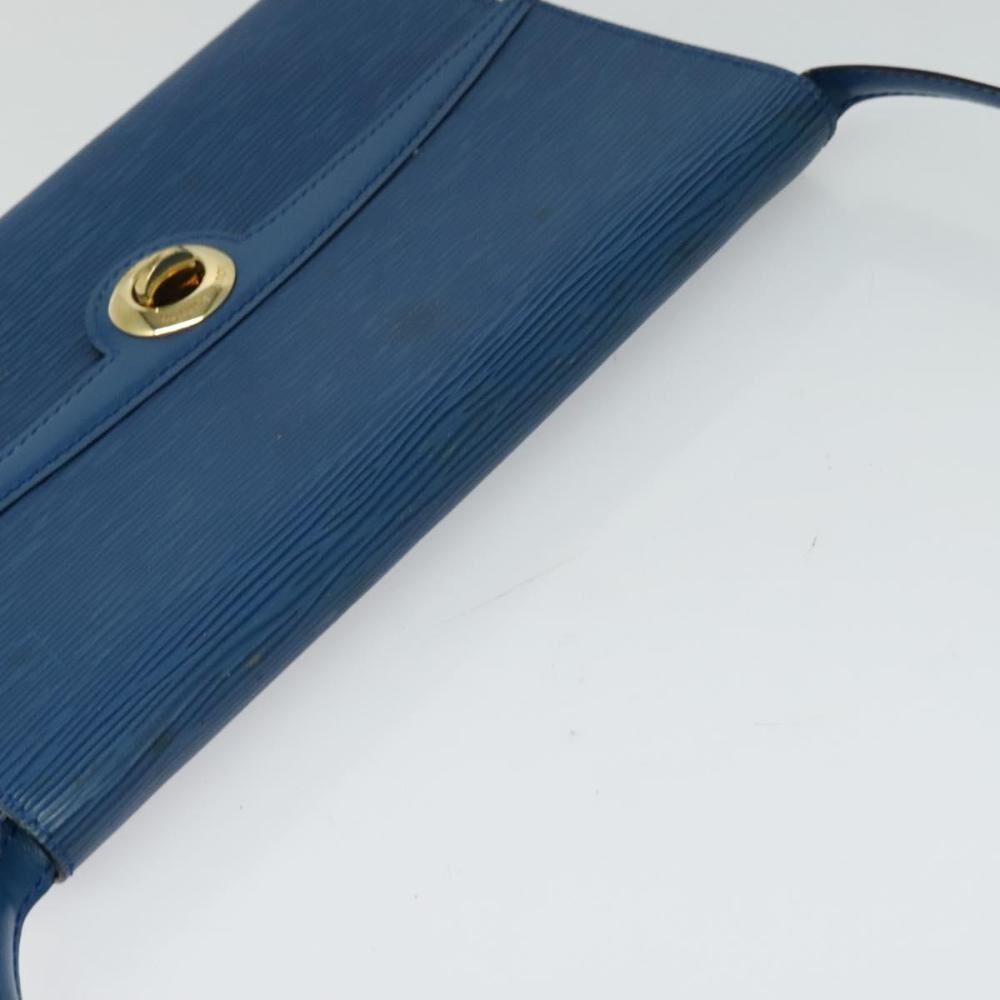 Louis Vuitton Shoulder Bags