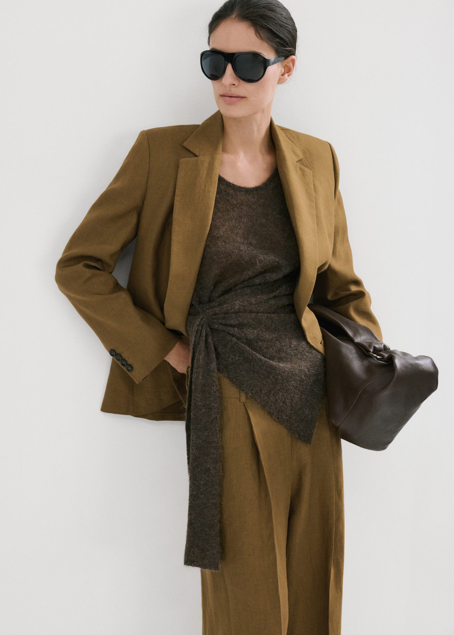 Straight-fit linen suit trousers