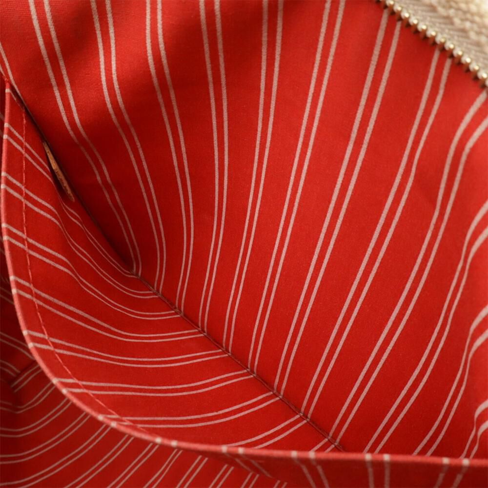 Louis Vuitton Antigua