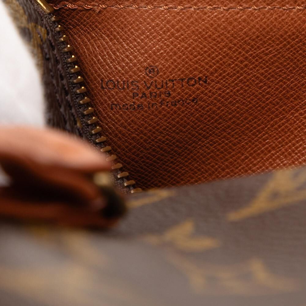 Louis Vuitton Papillon