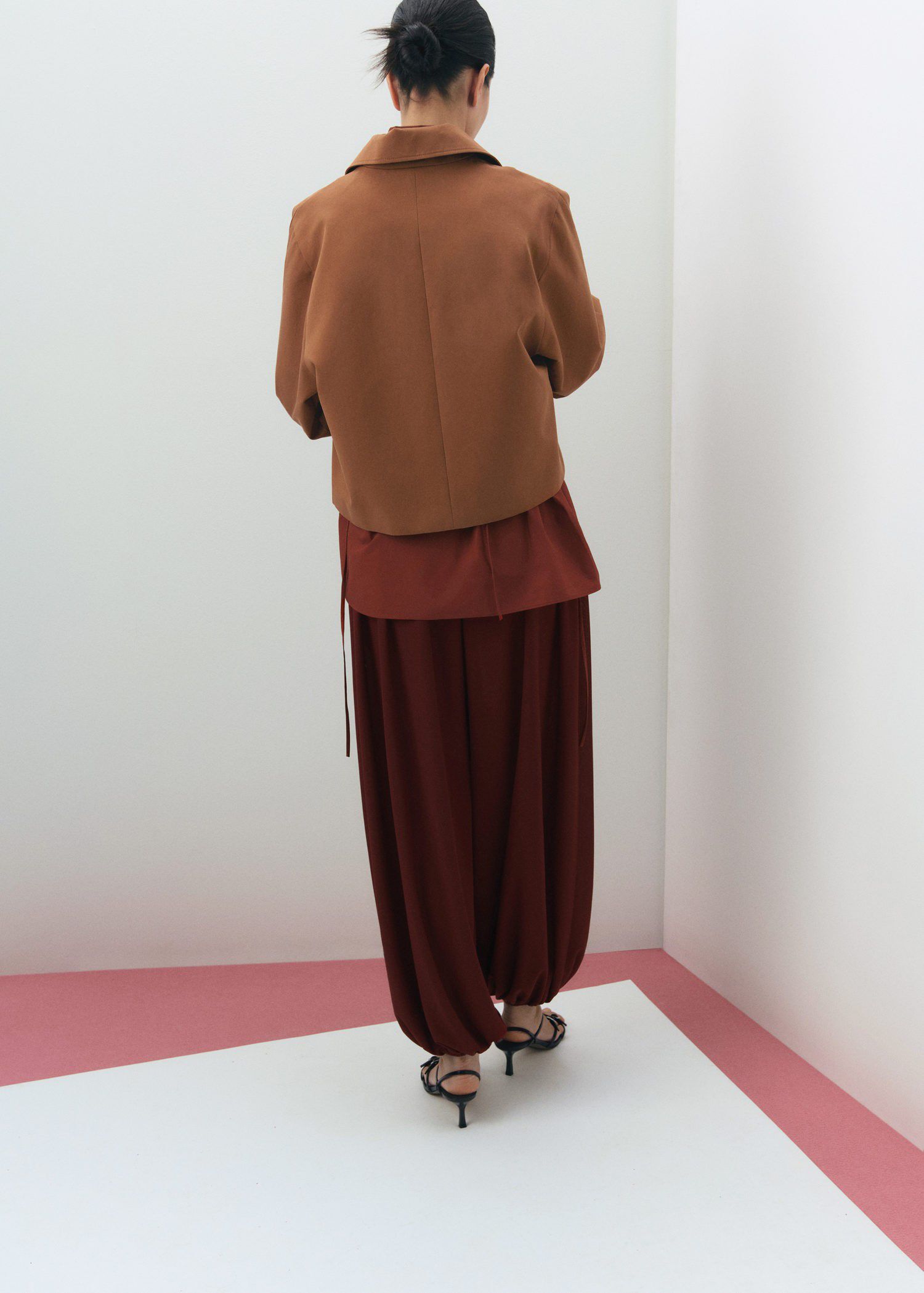 Cotton jacket with pockets