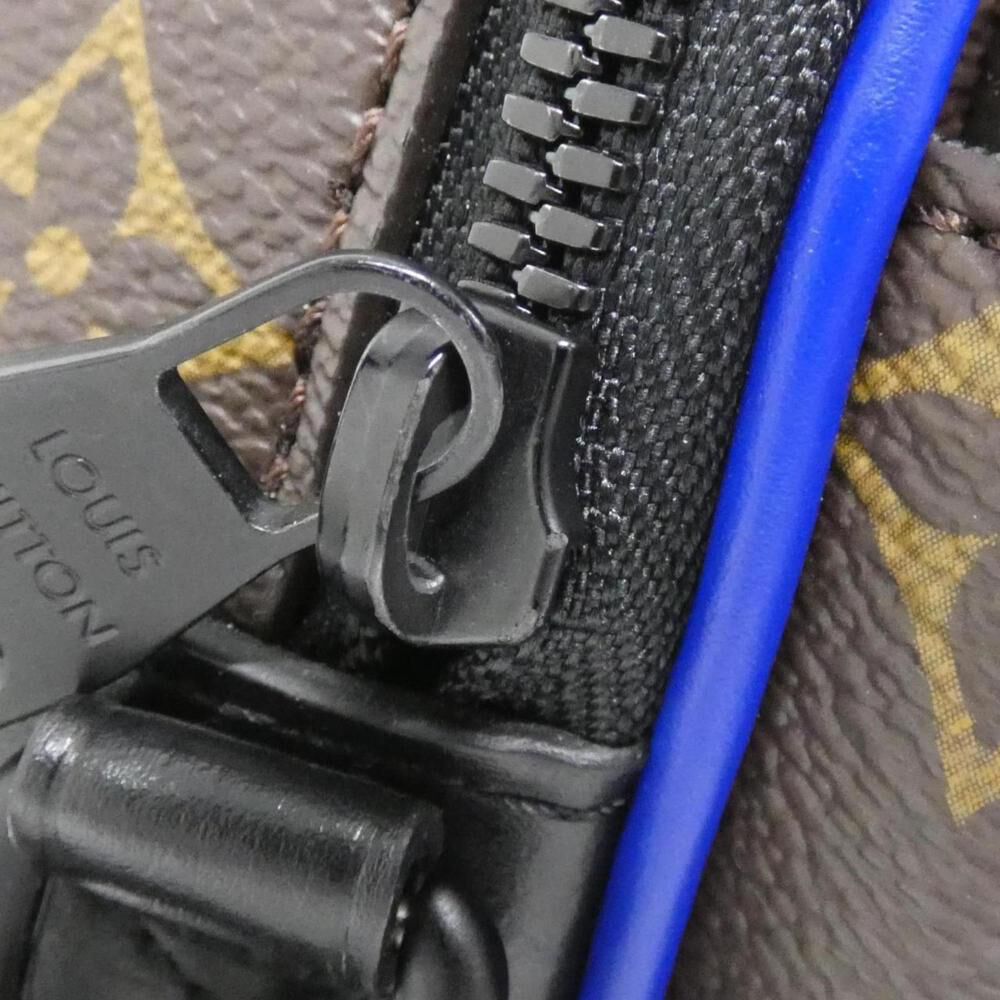 Louis Vuitton Messenger