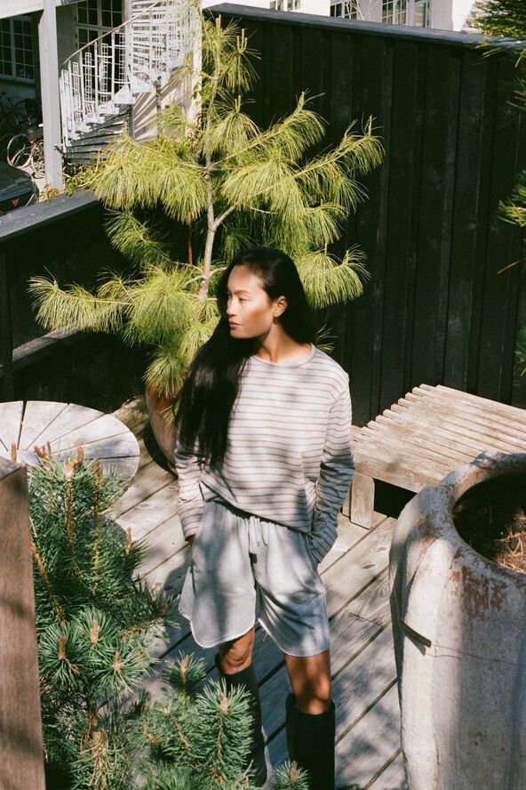 Light stretch shorts - Caitlin