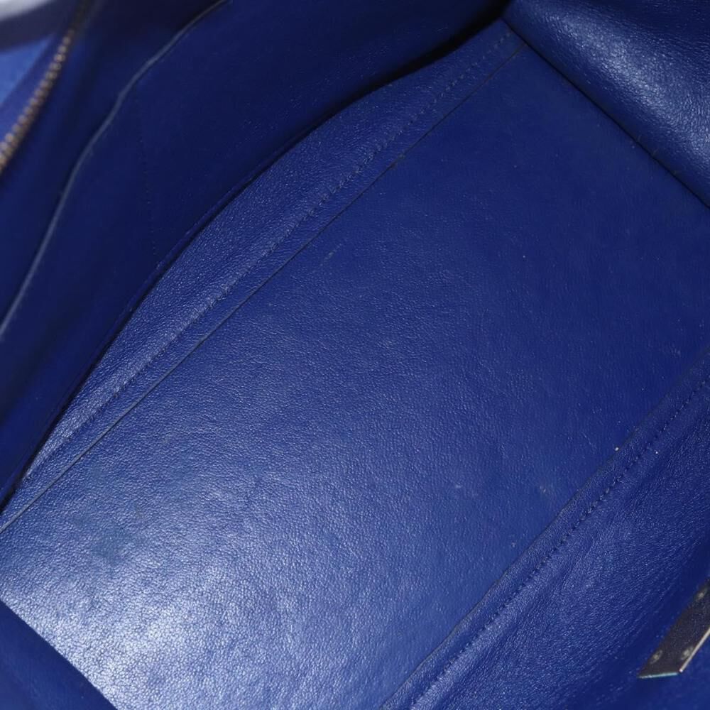 C&eacute;line Trapeze