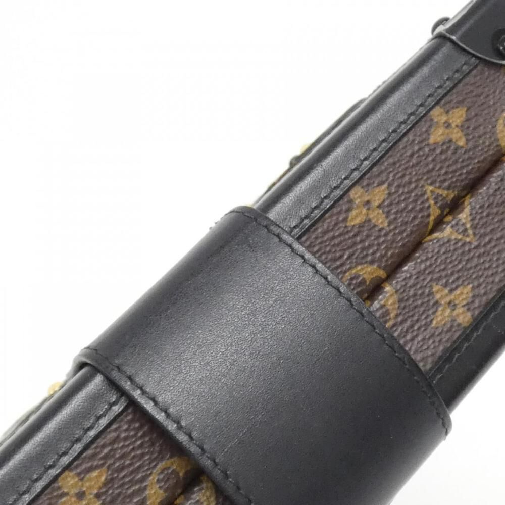 Louis Vuitton Petite Malle
