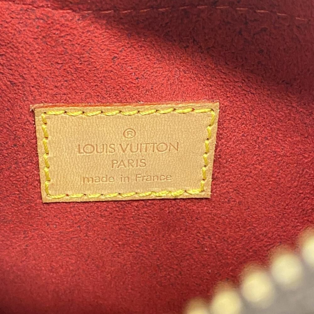 Louis Vuitton Croissant
