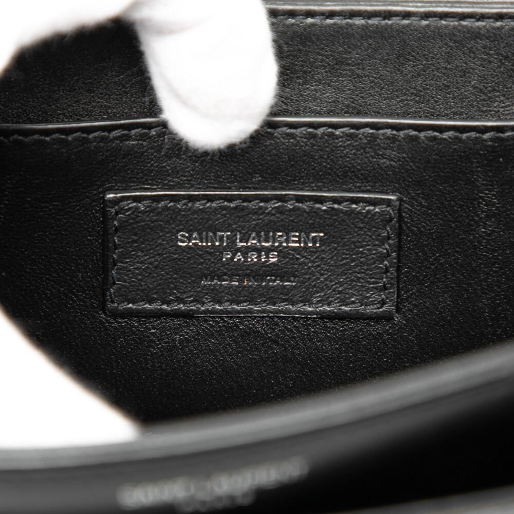 Yves Saint Laurent Shoulder Bag