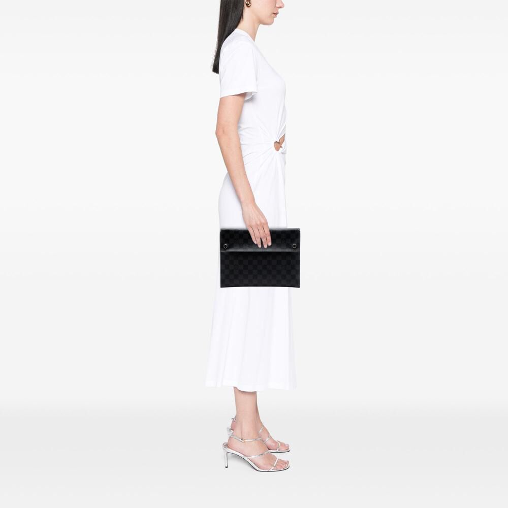 Louis Vuitton Pouch