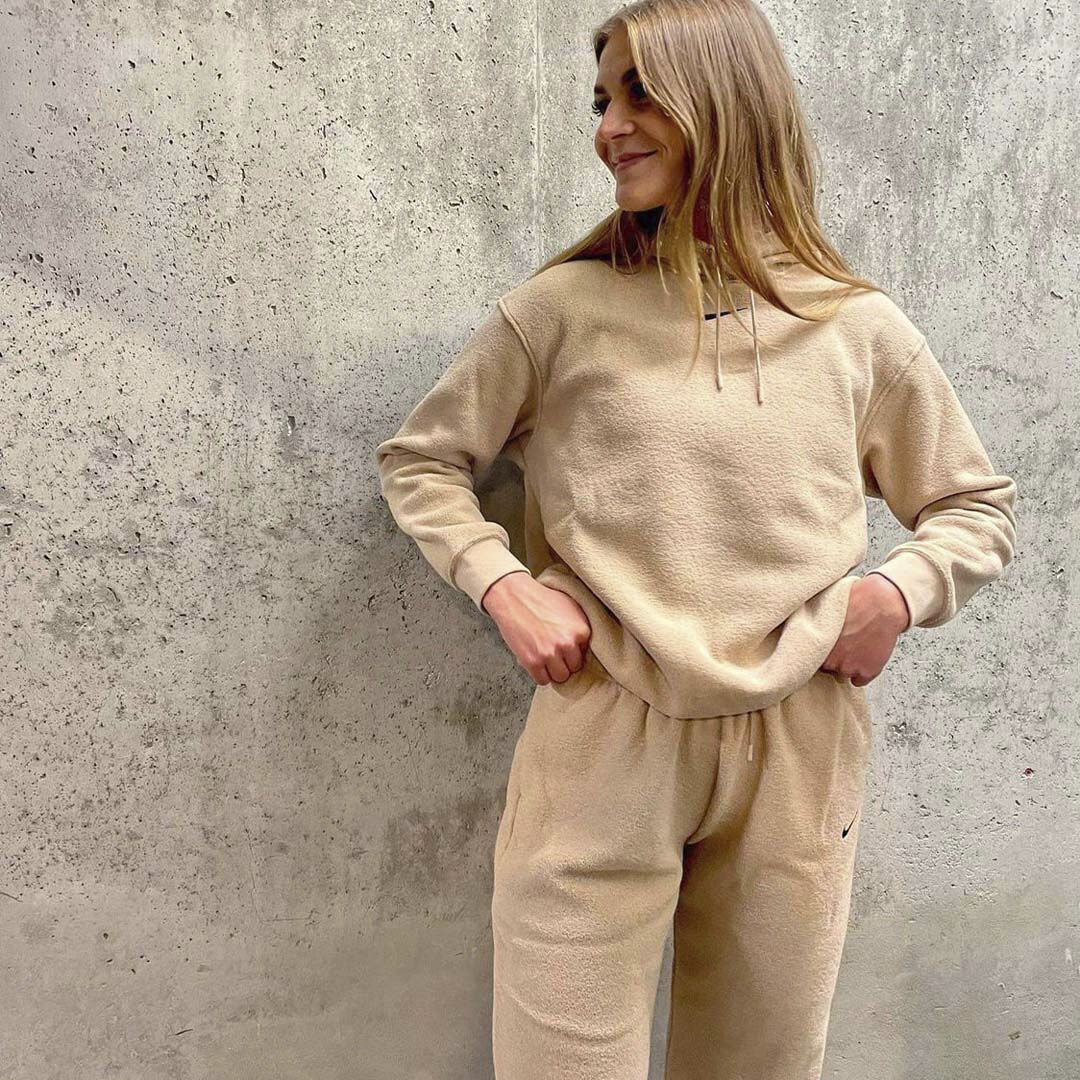 sportswear essentials pants