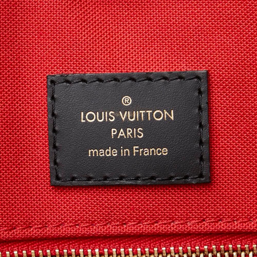 Louis Vuitton Shoulder Bags