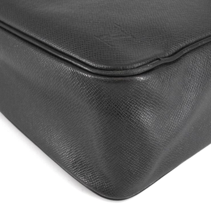 Louis Vuitton Yaranga