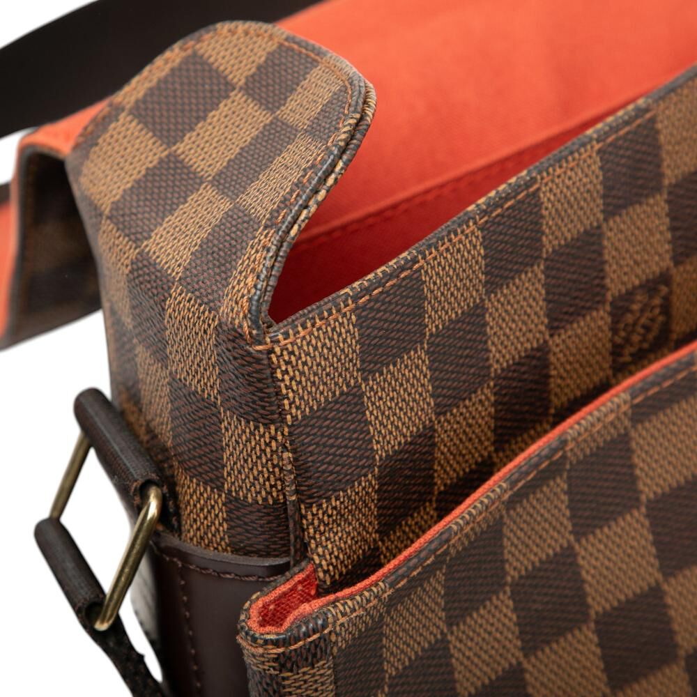 Louis Vuitton Broadway