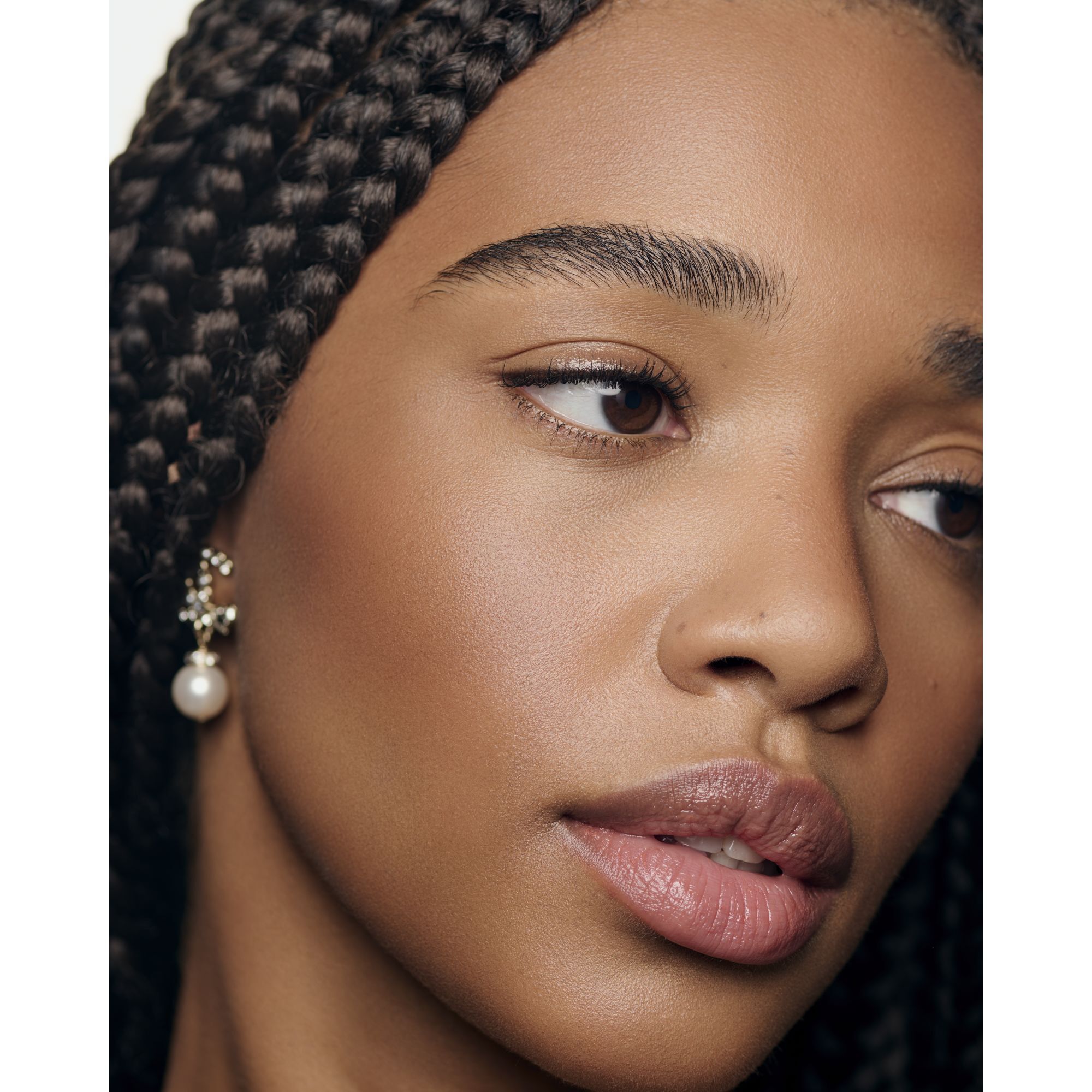 CREME-GEL BRONZER FOR EN SUND SOLKYSSET GL&Oslash;D.