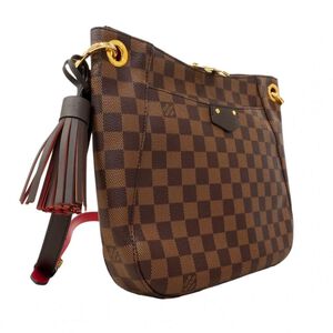 Louis Vuitton Shoulder Bags