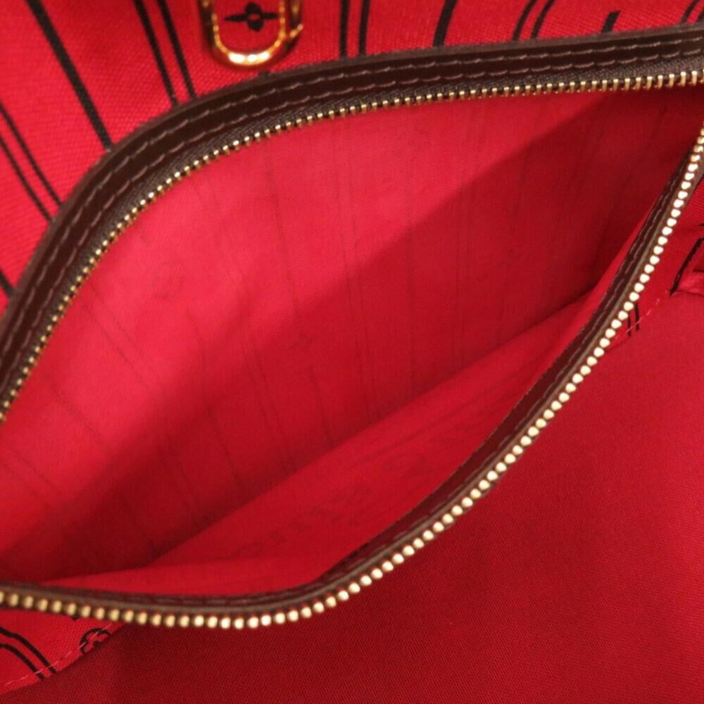 Louis Vuitton Neverfull