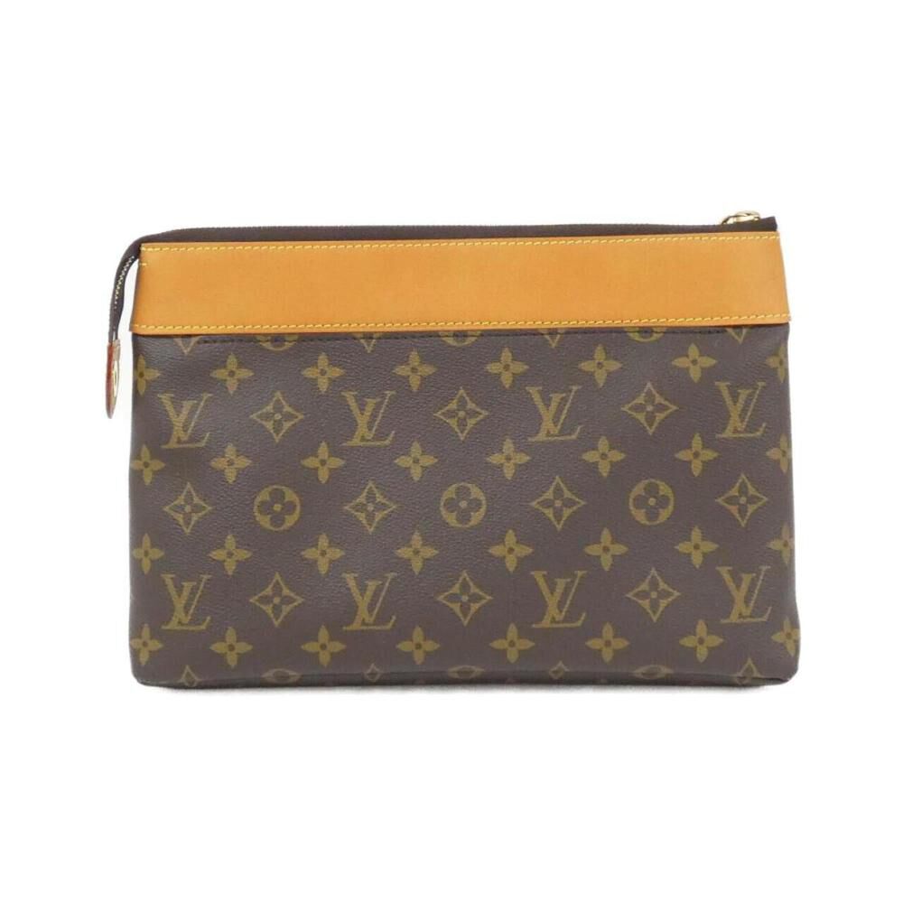 Louis Vuitton Clutch
