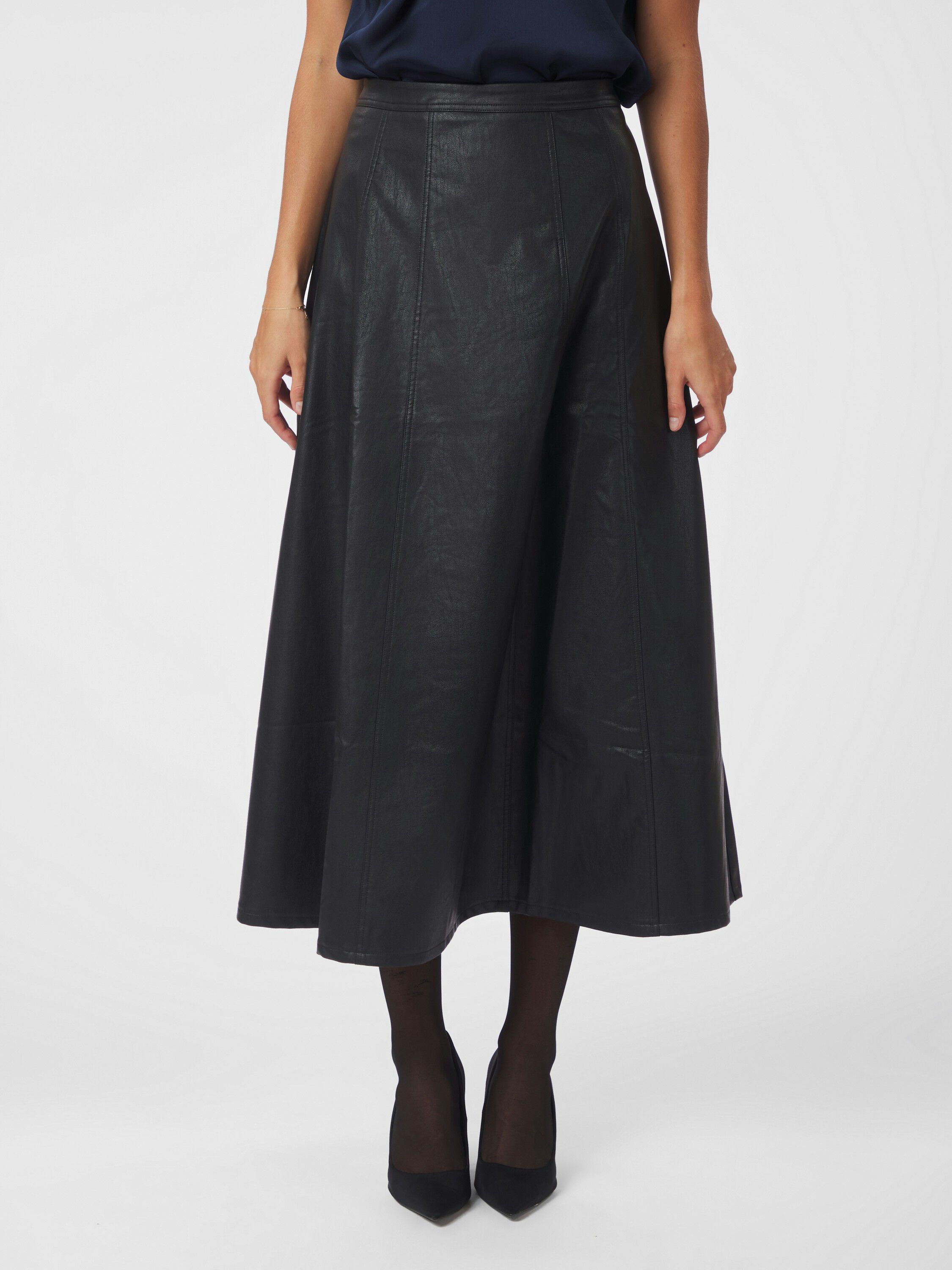 Raya Faux Leather Skirt