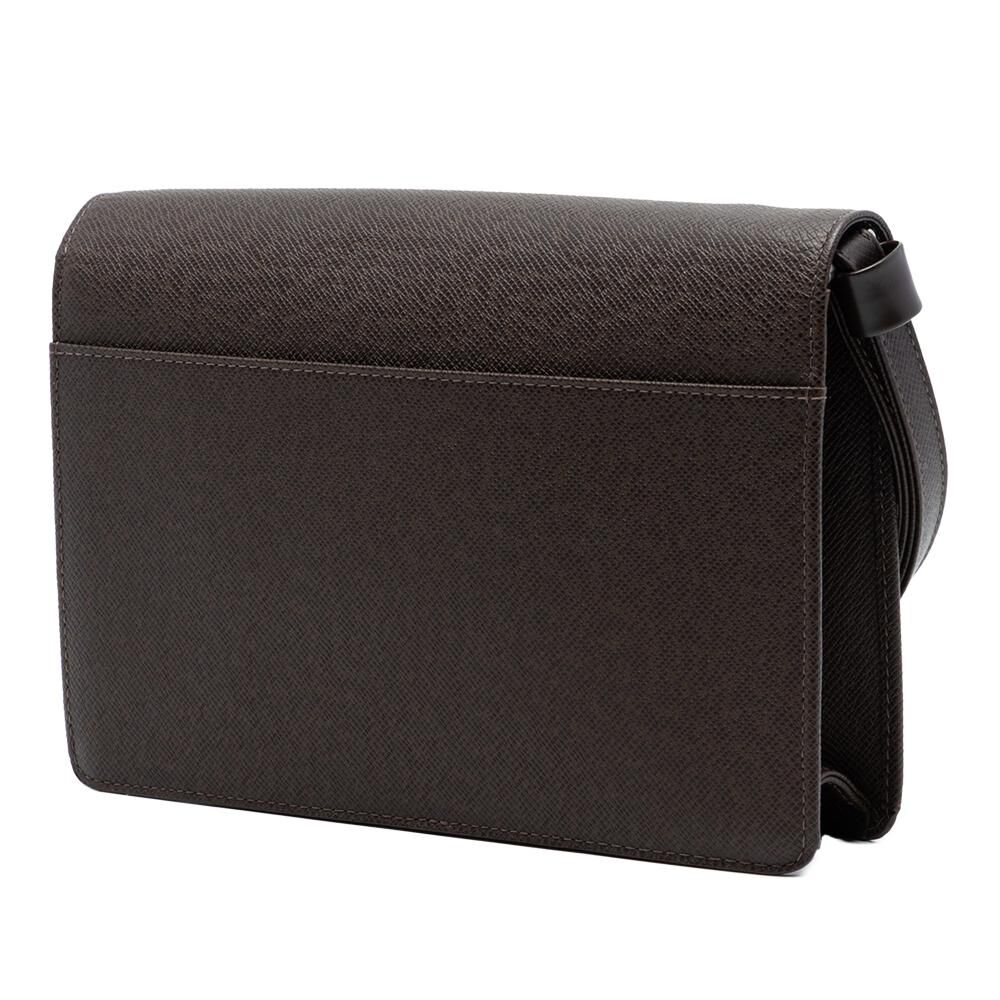 Louis Vuitton Clutch